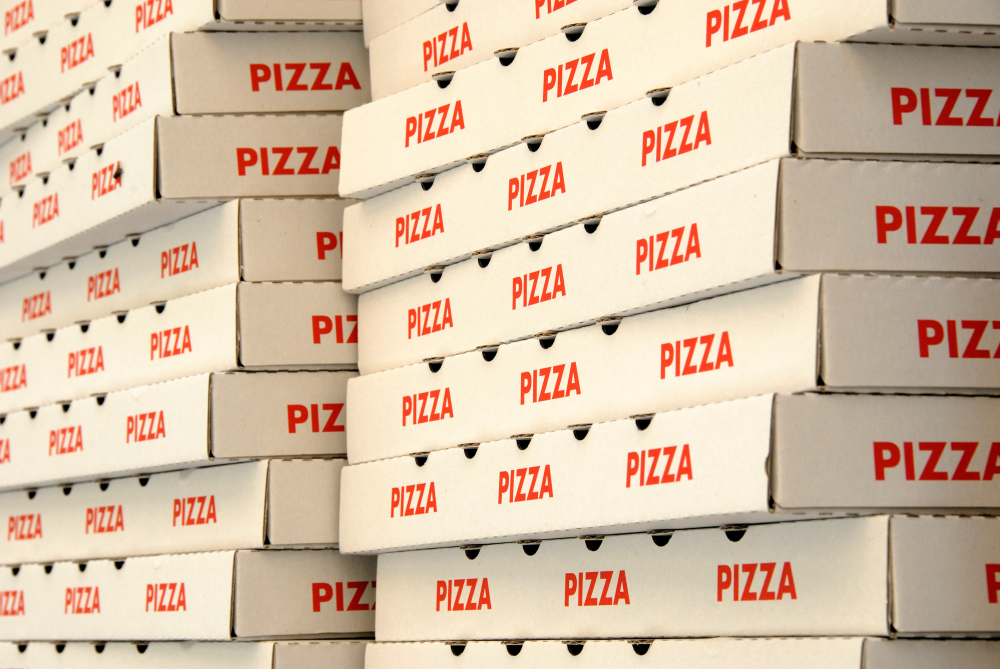 Weakness in US pizza chains drags down pizza box demand